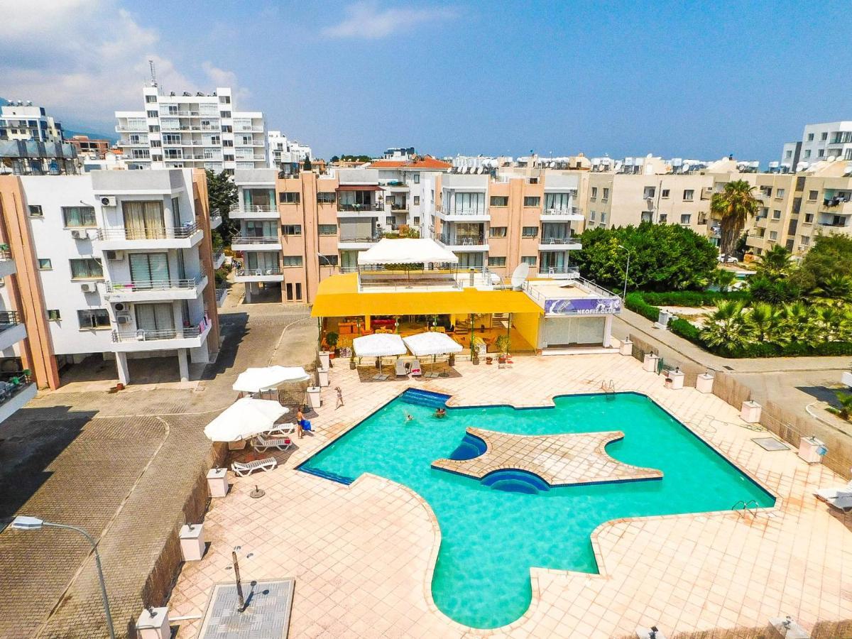 Rix Apartments ไคริเนีย ภายนอก รูปภาพ