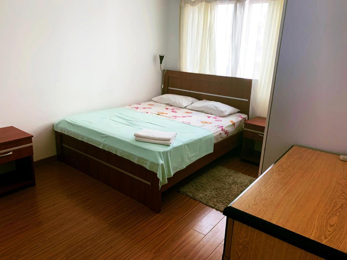 Rix Apartments ไคริเนีย ภายนอก รูปภาพ